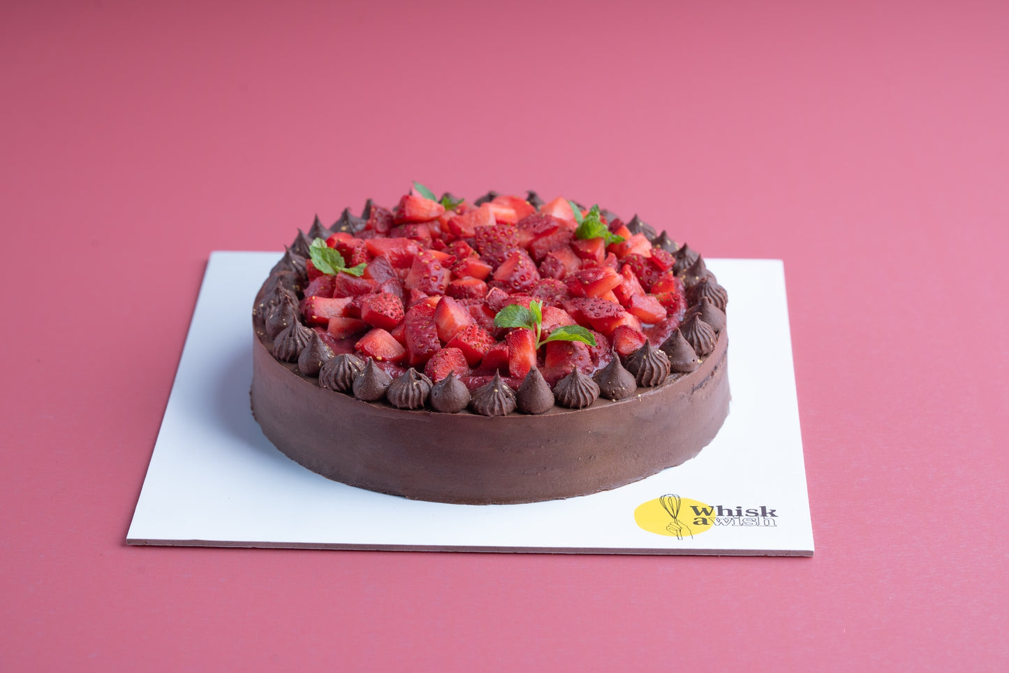 Sugar-free Chocolate Strawberry Cake