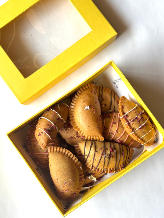 Whole Wheat Baked Gujiya (Box of 10)