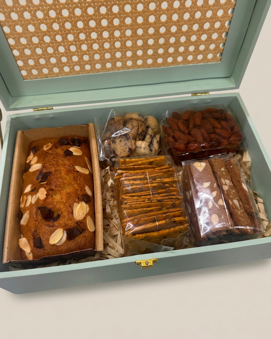 Rakhi Large Gift Box